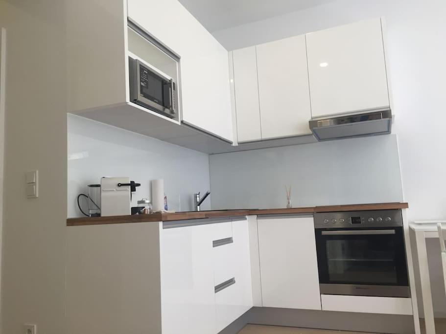 New Apartment - 10 Min Downtown ウィーン エクステリア 写真